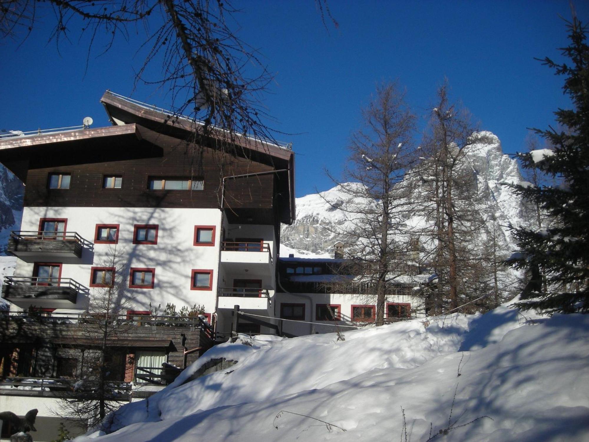 Contemporary Apartment In Breuil Cervinia Near Ski Area Esterno foto