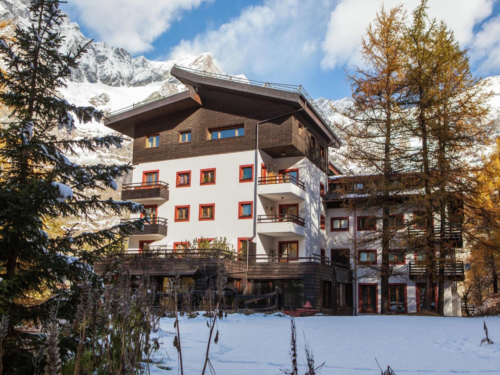 Contemporary Apartment In Breuil Cervinia Near Ski Area Esterno foto