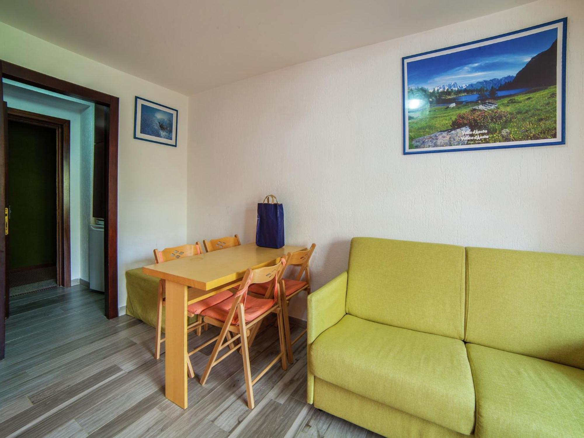Contemporary Apartment In Breuil Cervinia Near Ski Area Esterno foto